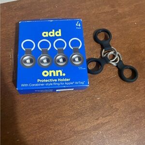 Onn Black Protective Holder for Apple AirTag set of 3